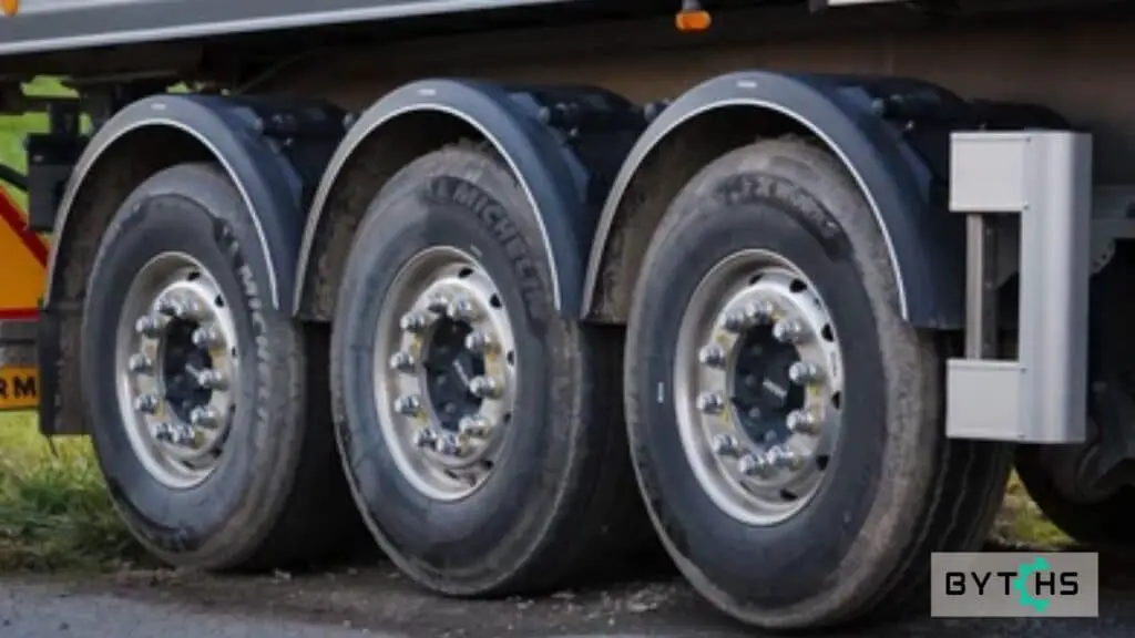 Dual Axle Trailers with 3 tires 